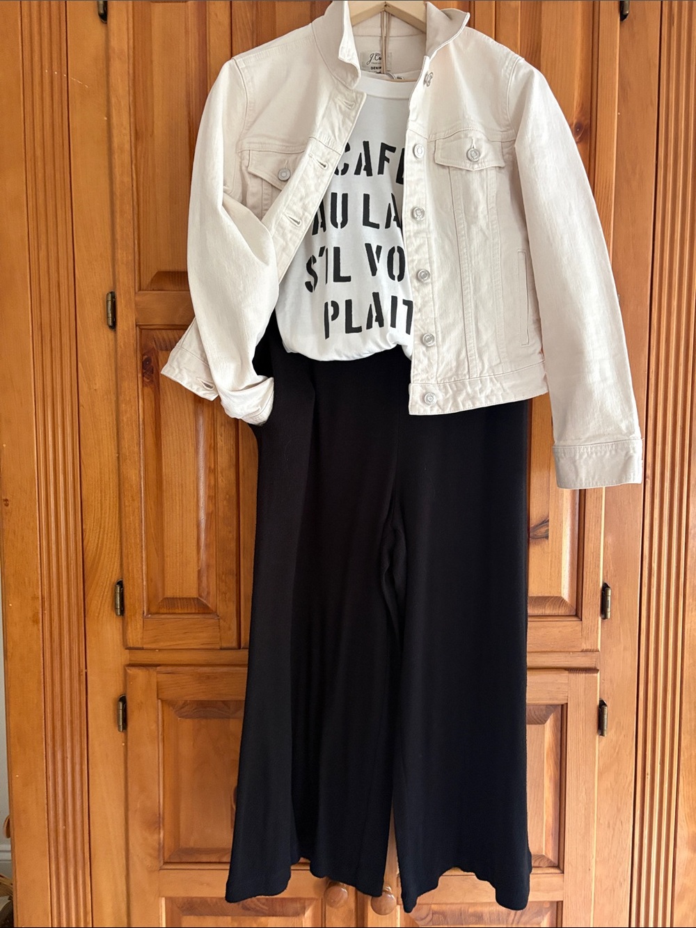 Banana Republic black knit cropped soft flowy pants